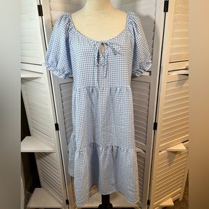 NEW SIREN LILY DRESS